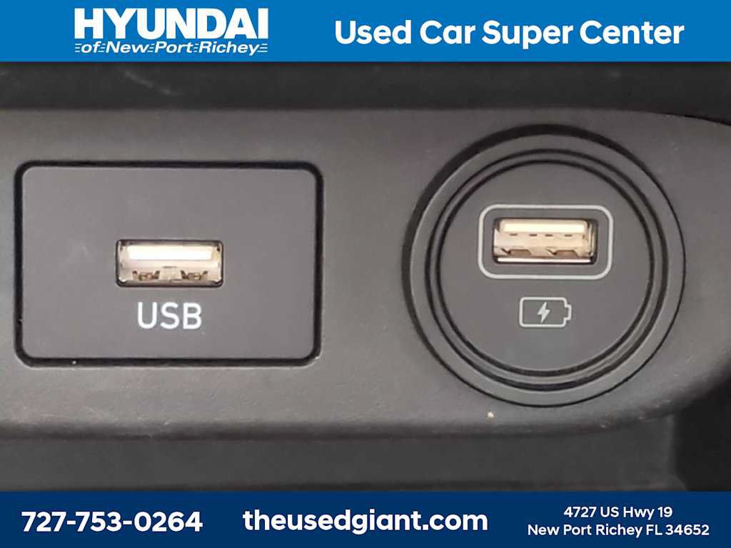 Certified 2023 Hyundai Elantra SEL w/ Convenience Package FWD image 21