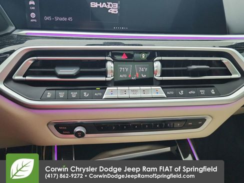 Used 2022 BMW X7 xDrive40i w/ M Sport Package image 18