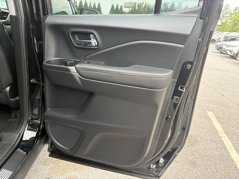 Used 2023 Honda Ridgeline RTL-E image 16