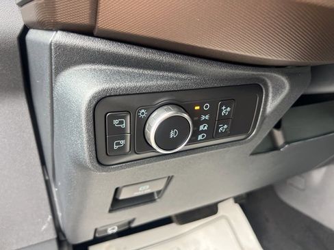 Certified 2021 Ford Bronco Outer Banks image 8