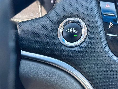 Used 2016 Cadillac XTS Luxury AWD/4WD image 22