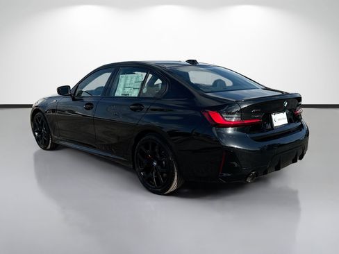 New 2026 BMW 330i xDrive Sedan w/ M Sport Package AWD/4WD image 5