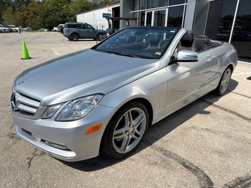 Used 2012 Mercedes-Benz E 350 Cabriolet image 3