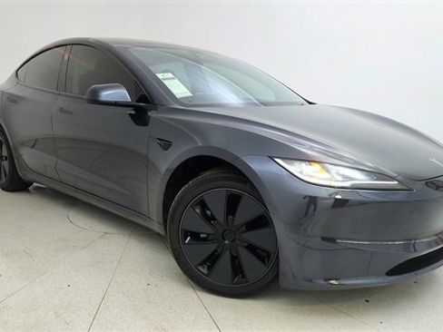 Used 2025 Tesla Model 3 Long Range image 1