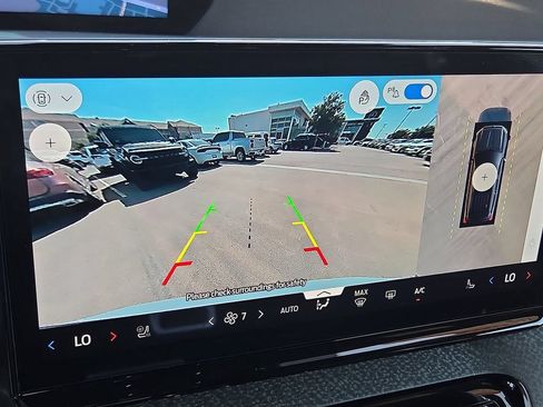 Used 2025 Ford Expedition Tremor AWD/4WD image 18