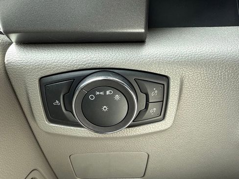 Used 2019 Ford F250 XLT w/ Snow Plow Prep Package AWD/4WD image 16
