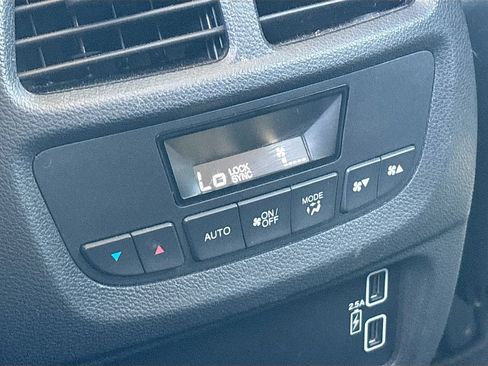 Used 2020 Honda Pilot EX-L image 25