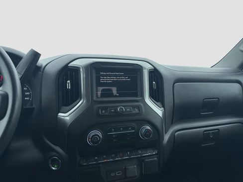 Used 2025 Chevrolet Silverado 1500 Custom Trail Boss image 15