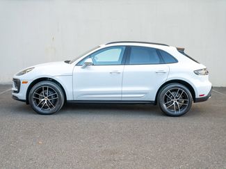 Certified 2025 Porsche Macan video 2