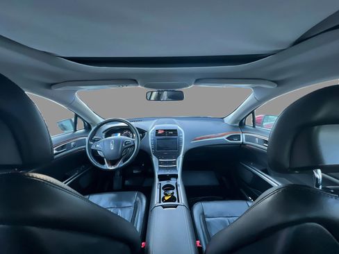 Used 2014 Lincoln MKZ Hybrid image 19