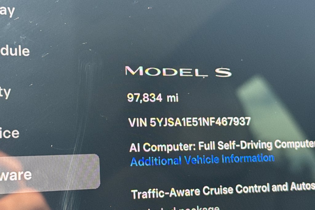 Used 2022 Tesla Model S AWD/4WD image 23