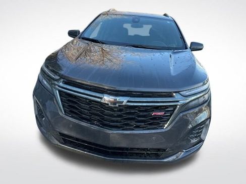 Used 2022 Chevrolet Equinox RS image 3