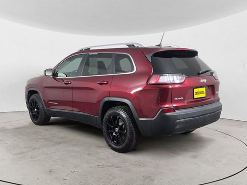 Used 2019 Jeep Cherokee Latitude w/ Popular Appearance Group image 3