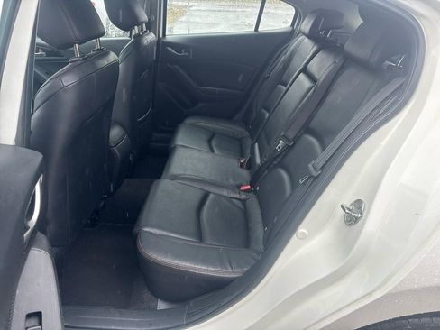 Used 2015 MAZDA MAZDA3 i Grand Touring image 11