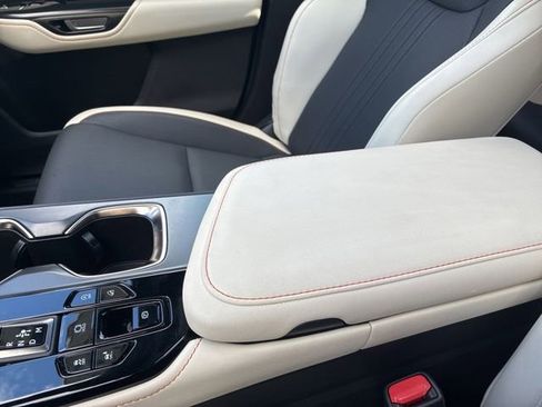 Used 2023 Lexus NX 350 AWD image 29