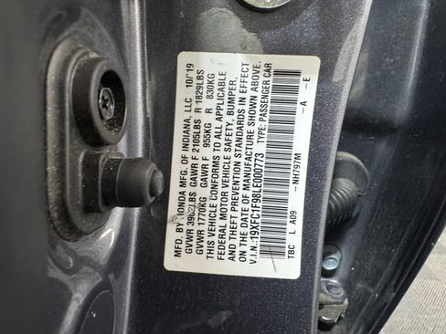 Used 2020 Honda Civic Touring image 28