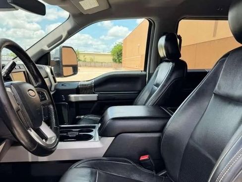 Used 2019 Ford F250 Lariat w/ Lariat Ultimate Package AWD/4WD image 14