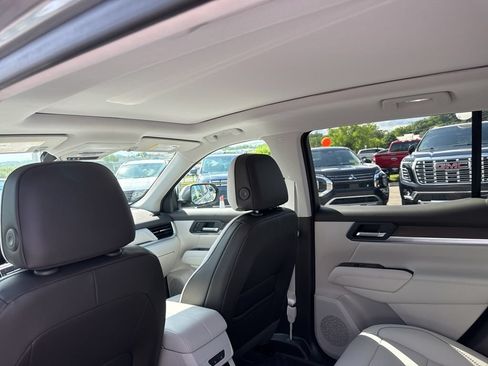 New 2026 GMC Terrain Denali AWD/4WD image 31