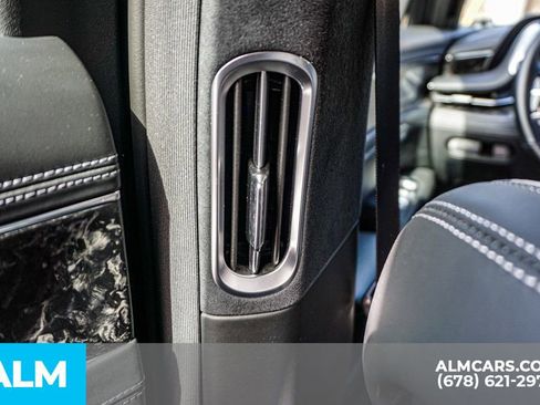 Used 2024 Genesis G90 3.5T image 31