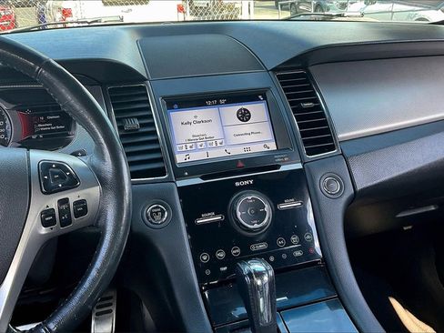 Used 2019 Ford Taurus SHO image 5