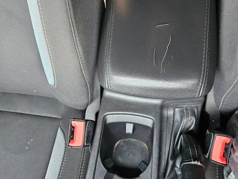 Used 2018 Ford Focus ST FWD image 16