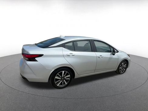 Used 2025 Nissan Versa SV FWD image 15