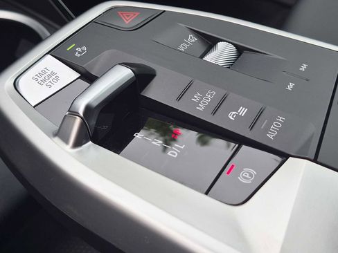 New 2026 BMW X1 xDrive28i AWD/4WD image 33