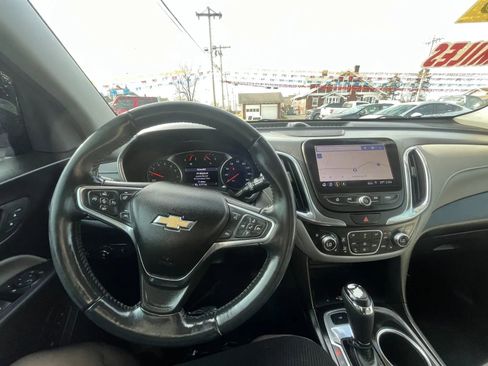 Used 2020 Chevrolet Equinox Premier image 12