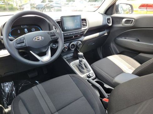 New 2026 Hyundai Venue SEL FWD image 8