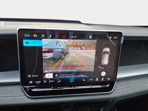 New 2026 Volkswagen Tiguan SE R-Line image 17