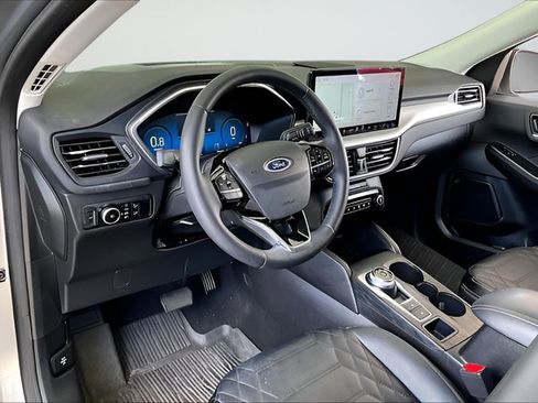 Used 2023 Ford Escape Platinum w/ Premium Technology Package AWD/4WD image 14
