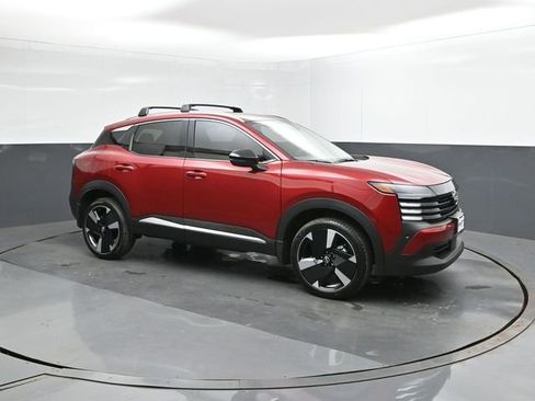 New 2026 Nissan Kicks SR image 17