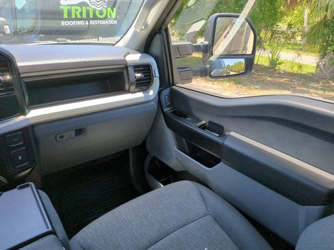 Used 2025 Ford F350 XL AWD/4WD image 17