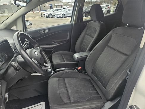 Used 2020 Ford EcoSport SE w/ SE Convenience Package image 12