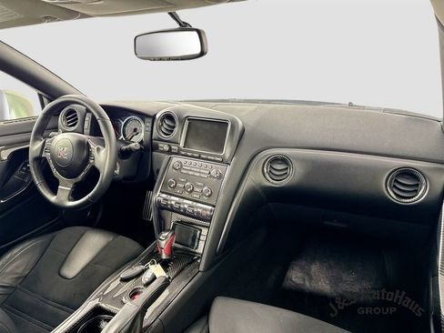 Used 2013 Nissan GT-R Premium AWD/4WD image 31