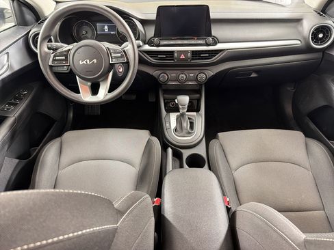 Used 2024 Kia Forte LXS FWD image 16