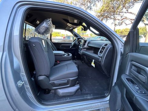 Used 2024 RAM 3500 Tradesman image 27