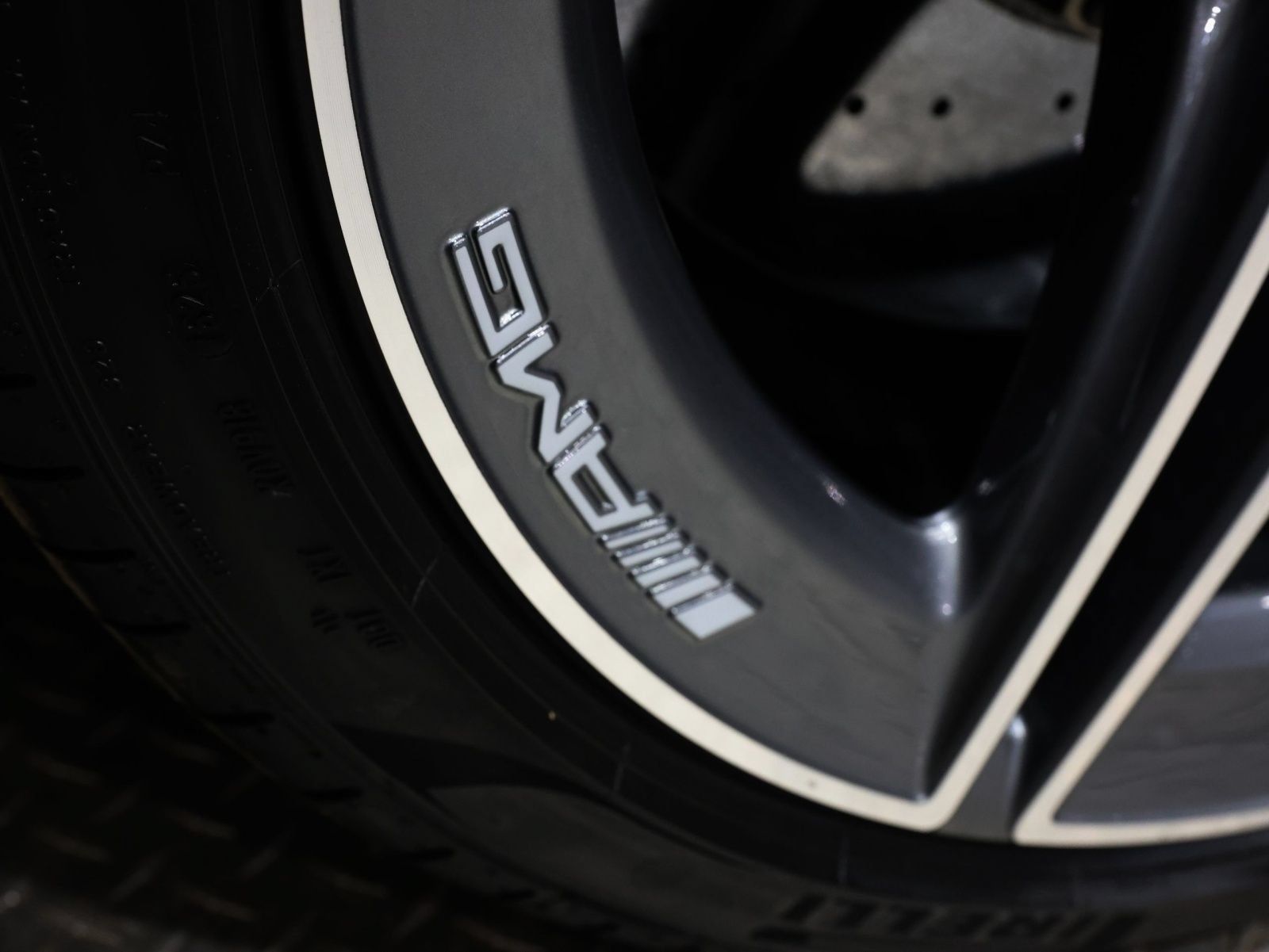 Used 2023 Mercedes-Benz E 63 AMG S image 32