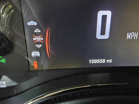 Used 2018 Dodge Durango GT image 29