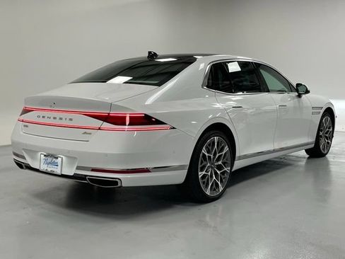 Used 2025 Genesis G90 3.5T AWD/4WD image 4