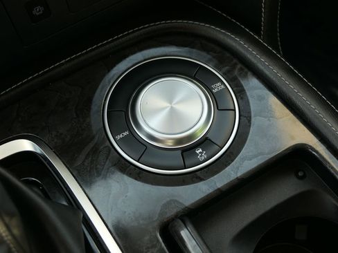 Used 2022 INFINITI QX80 Luxe image 18