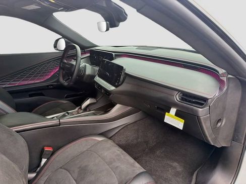 Used 2024 Dodge Charger Daytona Scat Pack w/ Plus Group AWD/4WD image 13