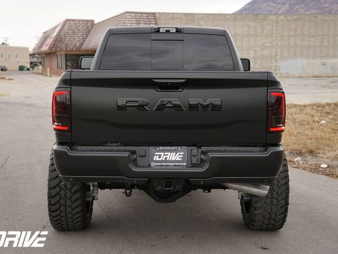 Used 2026 RAM 3500 Limited AWD/4WD image 9