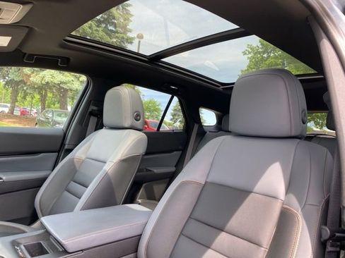 Used 2024 Honda Prologue Touring image 2