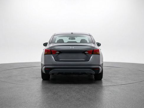 Used 2025 Nissan Altima 2.5 SV image 7