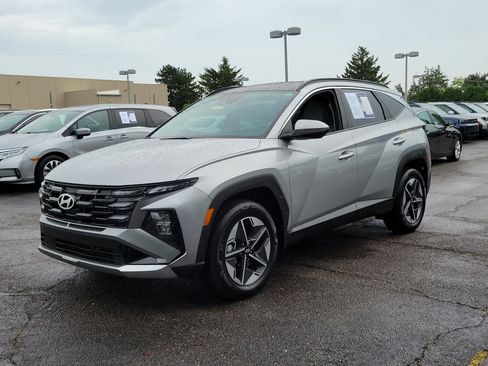 Used 2025 Hyundai Tucson SEL AWD/4WD image 2