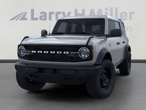 New 2026 Ford Bronco Big Bend image 2