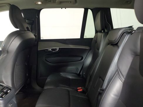 Certified 2025 Volvo XC90 T8 Ultra w/ Protection Package Premier AWD/4WD image 12