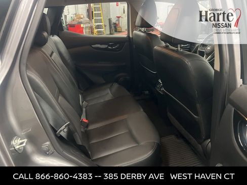 Used 2019 Nissan Rogue Sport SL image 35