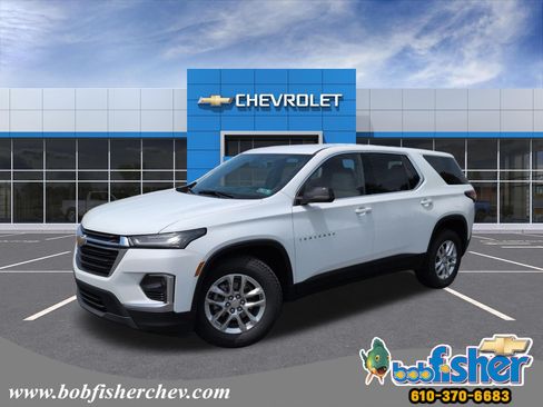 Certified 2022 Chevrolet Traverse LS AWD/4WD image 1